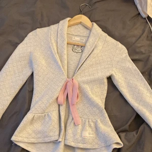 Odd Molly  - Andvänd 2 gånger bra skick 