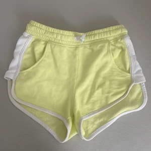 Shorts  - snygga shorts / Om ni har frågor om shortsen skriv☺️