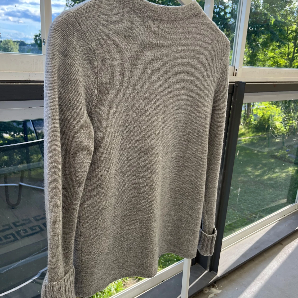 NY! Club Monaco merinoullströja merino sweater storlek S - 90