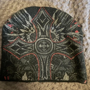 Fet mössa - Skit snygg affliction liknande mössa🤩🤩 