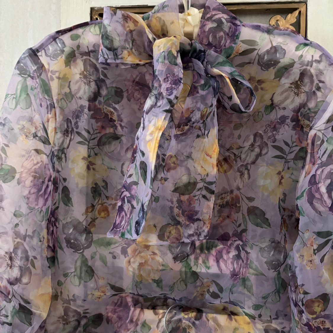 Underbar knyt blus vår sommar blommig med byx kjol shorts nya! - 90