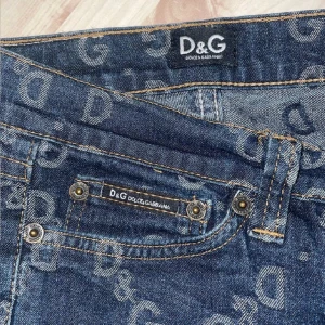 Dolce & Gabbana jeans💘 - Jätte fina vintage jeans från Dolce & Gabban i storlek S.💕
