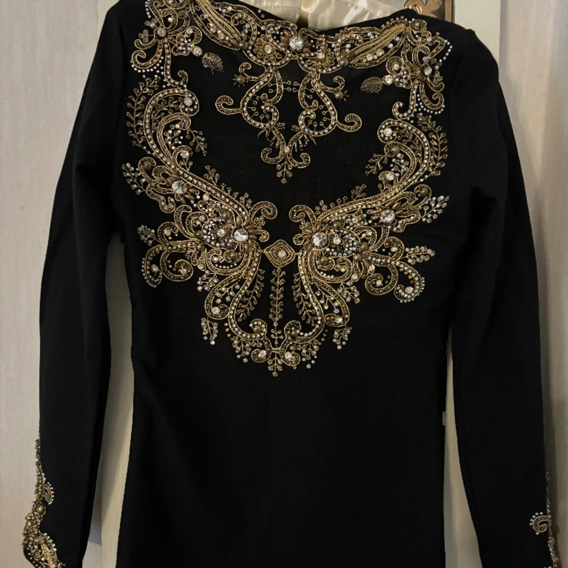 Festklänning stretch med guld utsmyckningar dyrköpt i Italien bröllop fest - 90