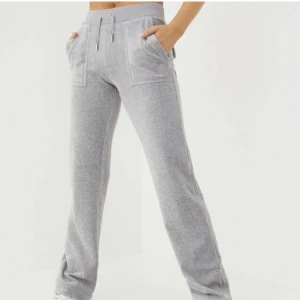 juicy couture - Gråa juicy couture byxor som ej kommer till användning 