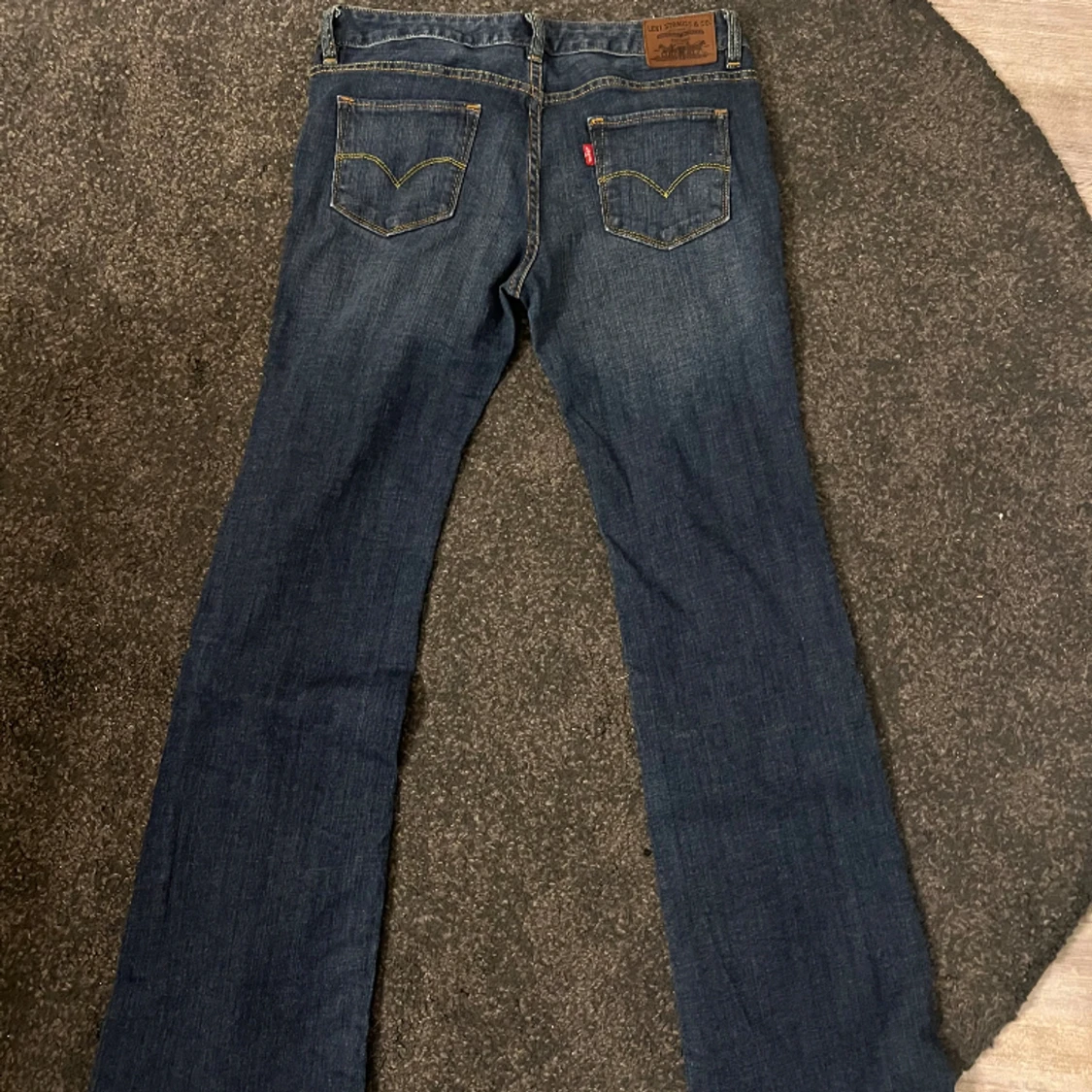 Levi’s jeans - 90