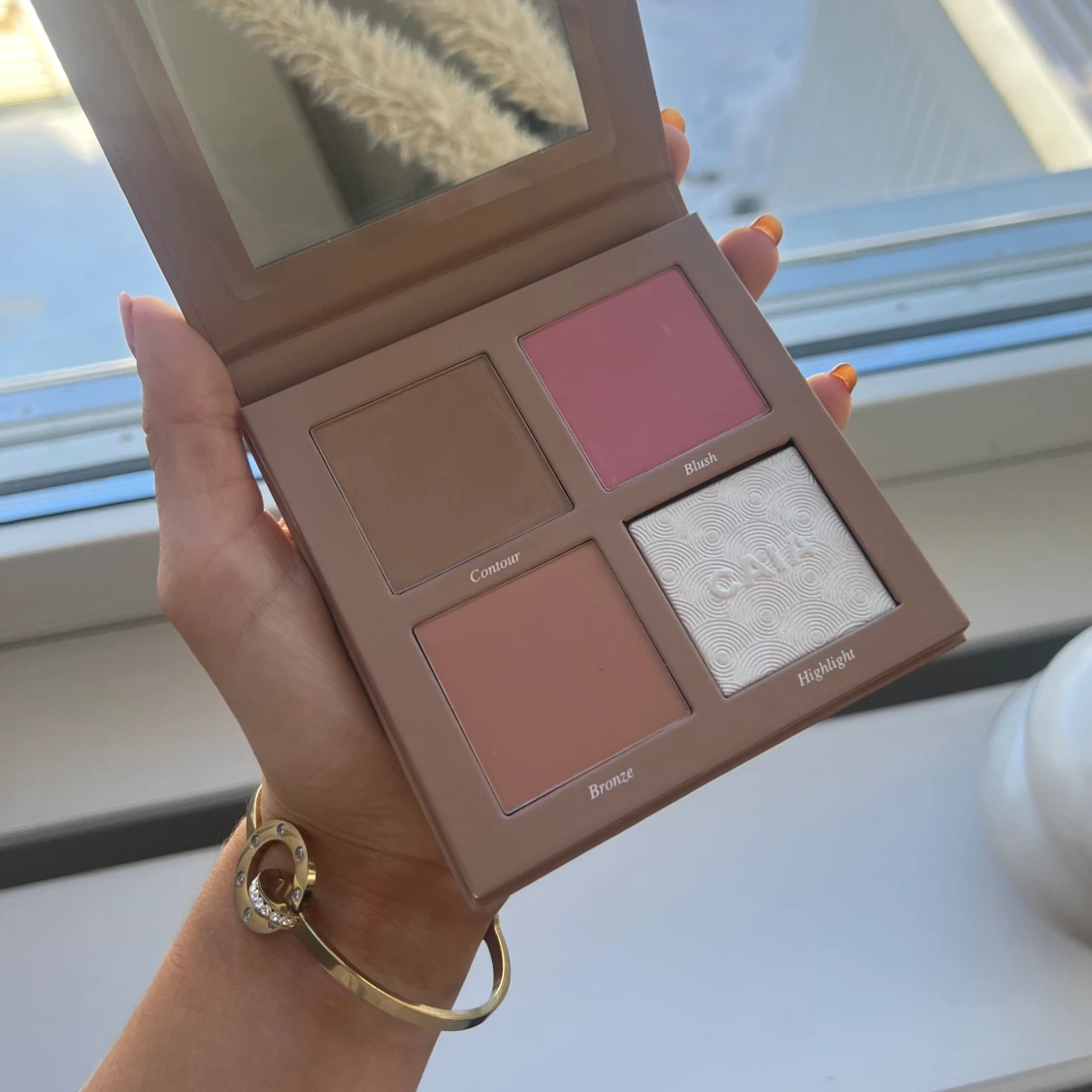 NY CAIA SASSY PALETTE 