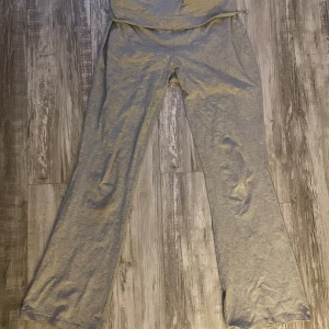 Yoga pants - Sköna yoga pants i bra skick  150 +frakt