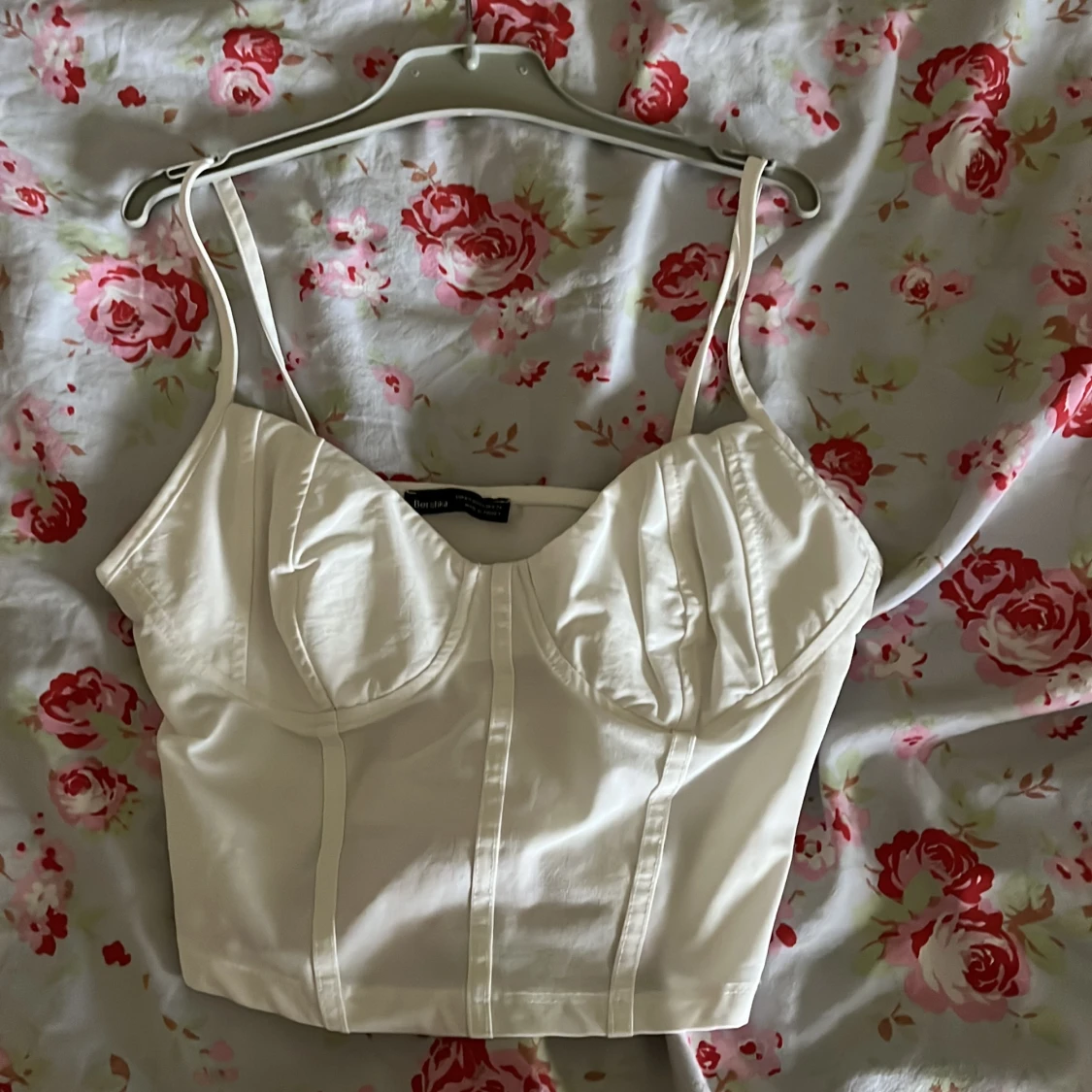 Vit topp/tröja från Bershka 