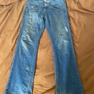True Religion jeans - Truie jeans i storlek 34   