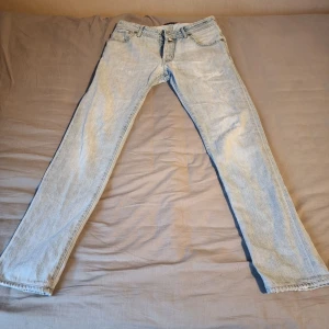 Jacob Cohen - Sjukt feta Jacob Cohen jeans, 2 hål. Strl 30-31. Vid frågor eller fler bilder är det bara att skriva//Kba_Closet 