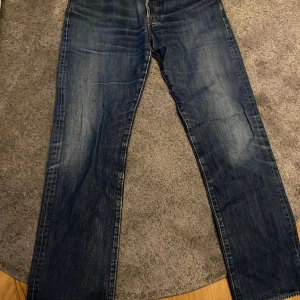 Levis 501 - Säljer då dem är för små för mig. 