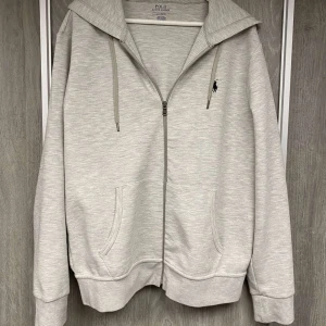 Ralph Lauren zip hoodie  - Knappt använd 