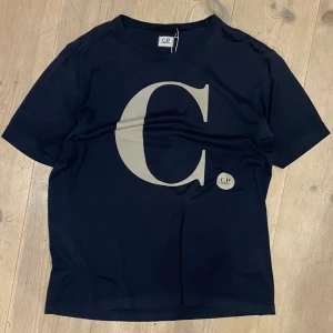 Vintage C.P Company Tee - Skön Tisha  Okej skick 