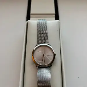 Elegant klocka från Calvin klein säljs för 500 kr 