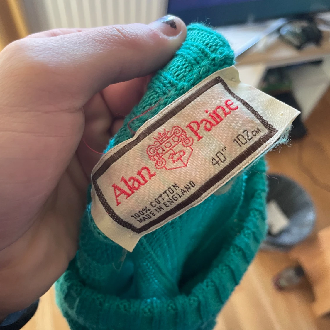 En stickad mysig tröja  - 90