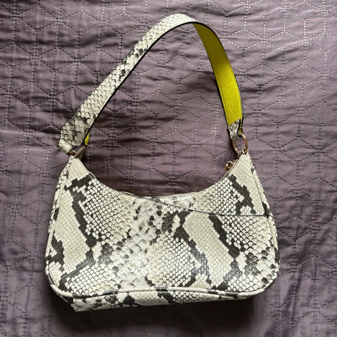 Axelväska ’Don Donna’