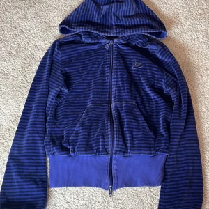 Nike hoodie - Fet Nike zip up hoodie, nyskick🙌