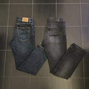 Säljer 2 par nudie jeans som varit sparsamt använda, 9/10 skick. Dom mörkblåa är i modellen Steddie Eddie, slimfit modell fast inte lika tighta som grim Tim, i storlek 30/30. Dom svarta är det eftertraktade Grim Tim modellen i storlek 32/32. 