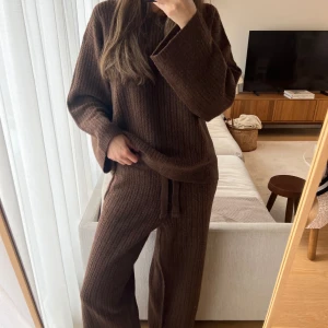 Brunt set Kayday - Säljer detta setet från Kayday