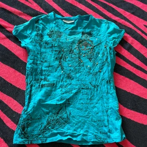 Y2kr😝😝😂😂 - Köpte av en vän bra skick köp tack❤️❤️❤️☹️☹️☹️✌🏼✌🏼✌🏼✌🏼