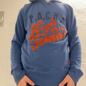 Pasha hoodie - Storlek M,Skick 9/10.