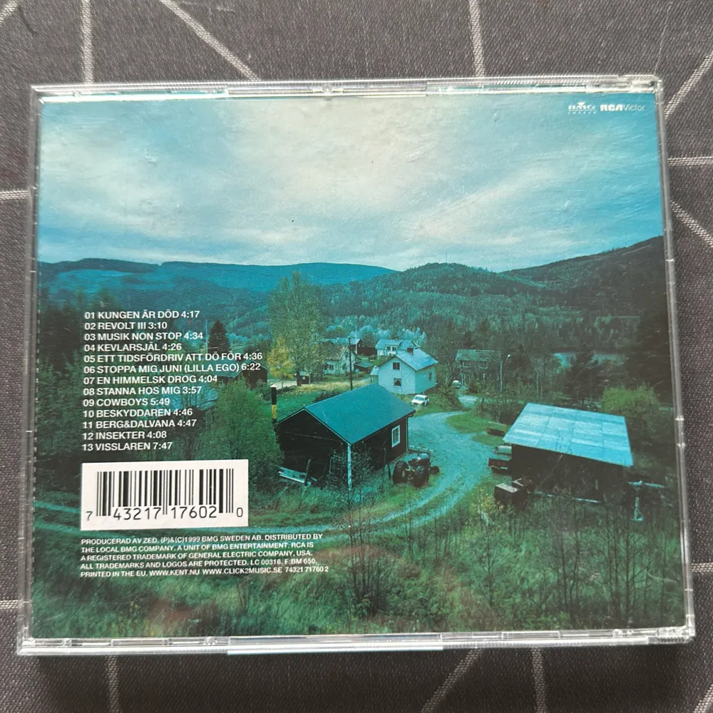bra kent cd säljer för ja inte lyssnar på kent längre kan mötas i norrköping eller södertälje   . Accessoarer.