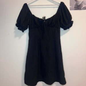 little black dress - ny skick, använd 1-2 ggr