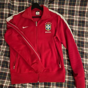 Brazil zip up  - Väldigt bra skick inga defekter 