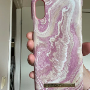 Skal X/XS - Bra skick den första har några skrap på dig dock   