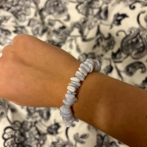 Kristallarmband!! - Knappt änvänt, hör av er vid frågor 🤍