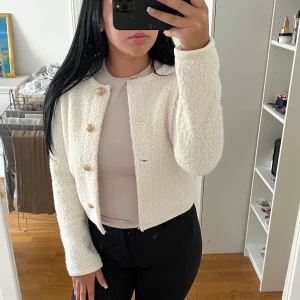 Soft jacket cream - Aldrig använt så gott som ny! 