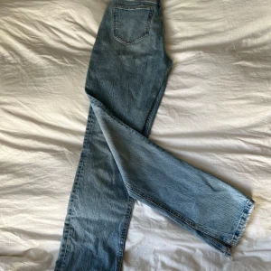 Jeans  - Bra skick  