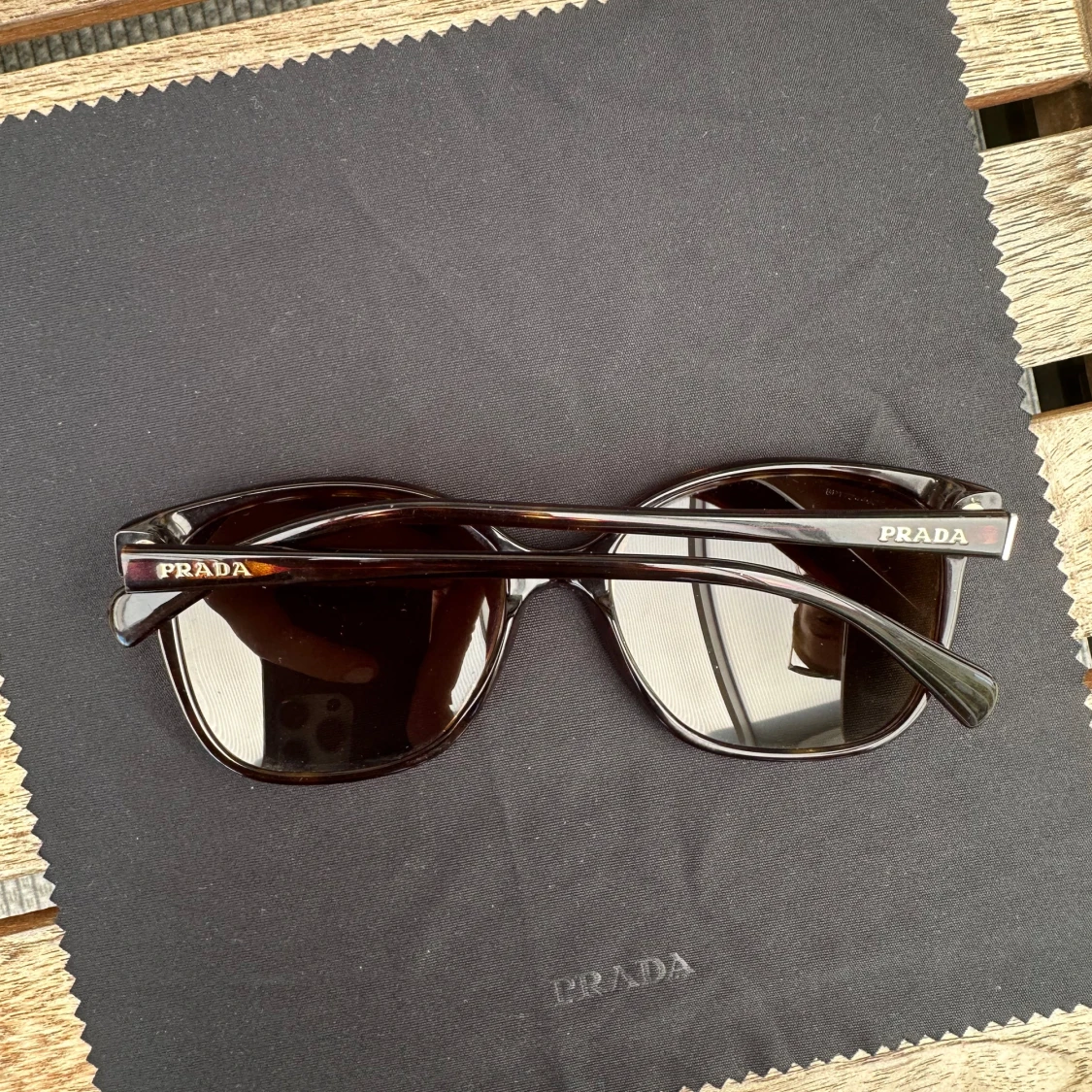 Prada solglasögon  - 91