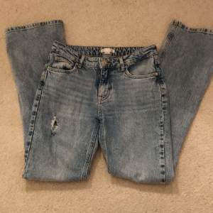 Fina bootcut jeans från Gina tricot Väldigt bra skick
