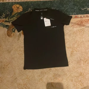 sail racing tshirt - sail racing tshirt storlek s helt ny oanvänd.