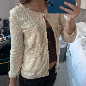 Kofta! - Så snygg kofta i glitter!