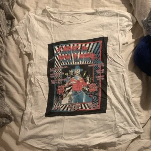 Zadig&voltarie - Jätte fin Zadig tröja använd 3 gånger men den kommer inye timm använding lägre. Köpt för 900kr