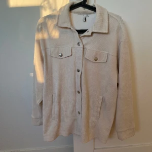 manchesterjacka - tunn manchester jacka/ kofta🙏🏻