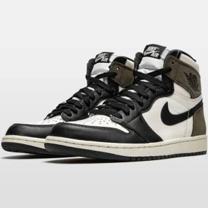 Jordan 1 mocha  - Säljer minna helt nya Jordans, kom med prisförslag så kan vi komma överens om ett bra pris. 
