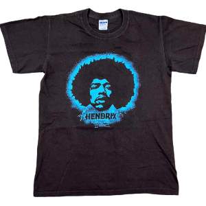 Brun Jimi Hendrix T-Shirt. Ställ gärna frågor!