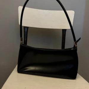 Väska  - En helt oanvänd väska 