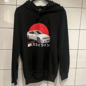 Hoodie  - Aldrig använd. Skön. 