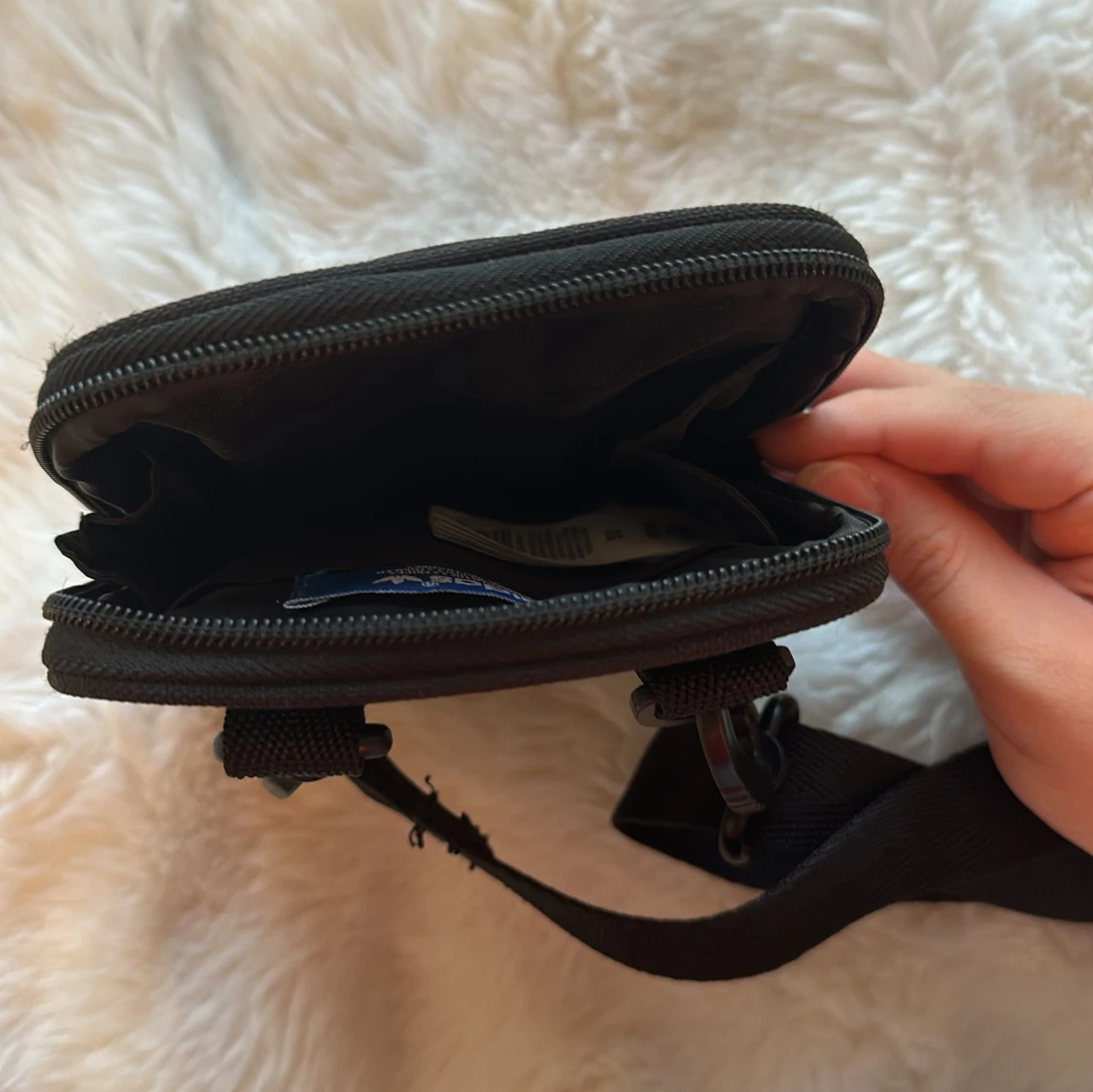 Adidas axelväska  - 91