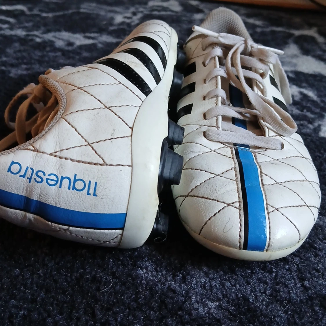Fotbolls skor - 93