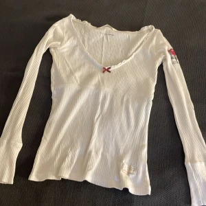 Odd molly tröja - Superfin tröja från oddmolly i storlek 0 vilket motsvarar storlek 32, passar även en 34. 