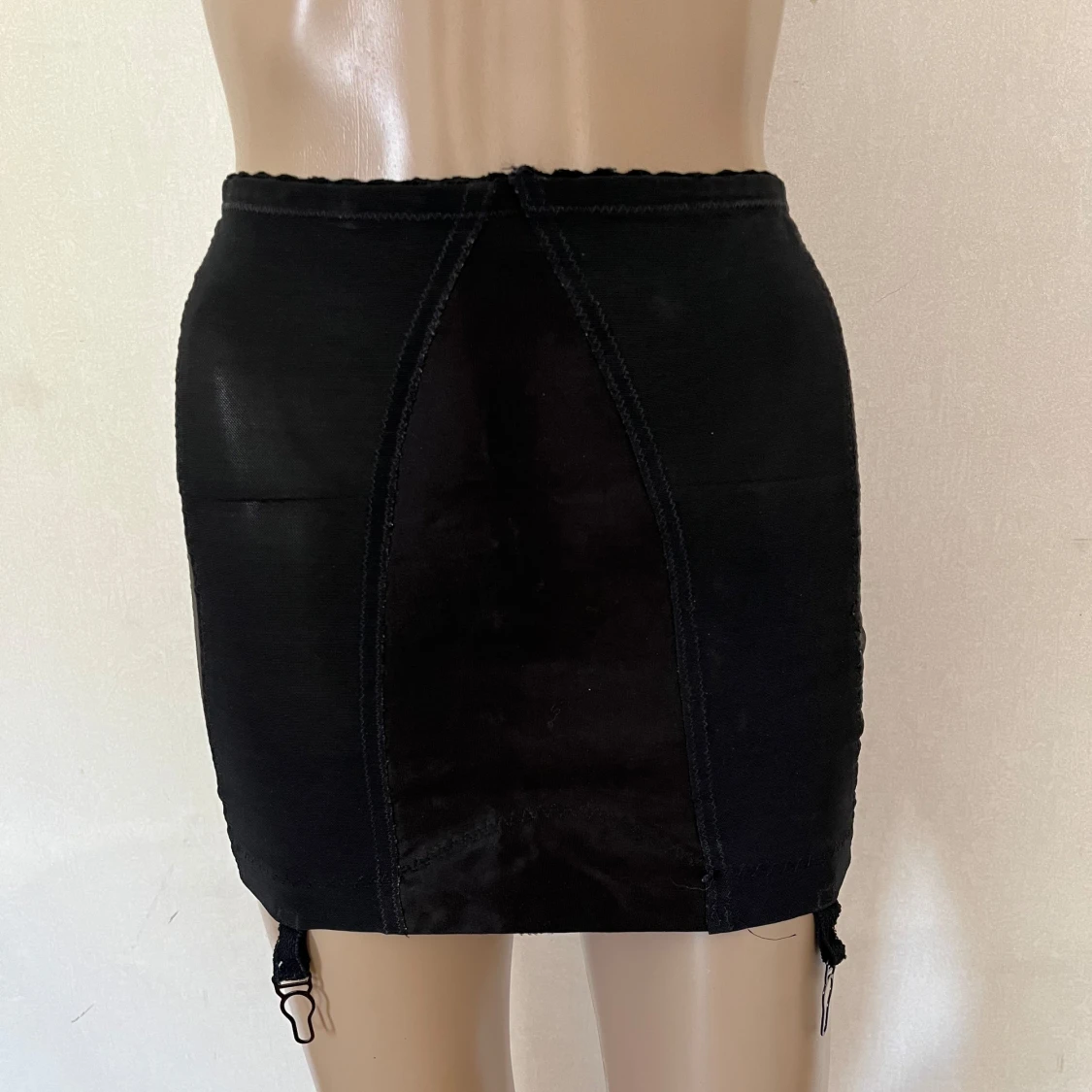 Shapewear höfthållare retro vintage 40-tal 50-tal 60-tal rockabilly pinup raggare burlesk