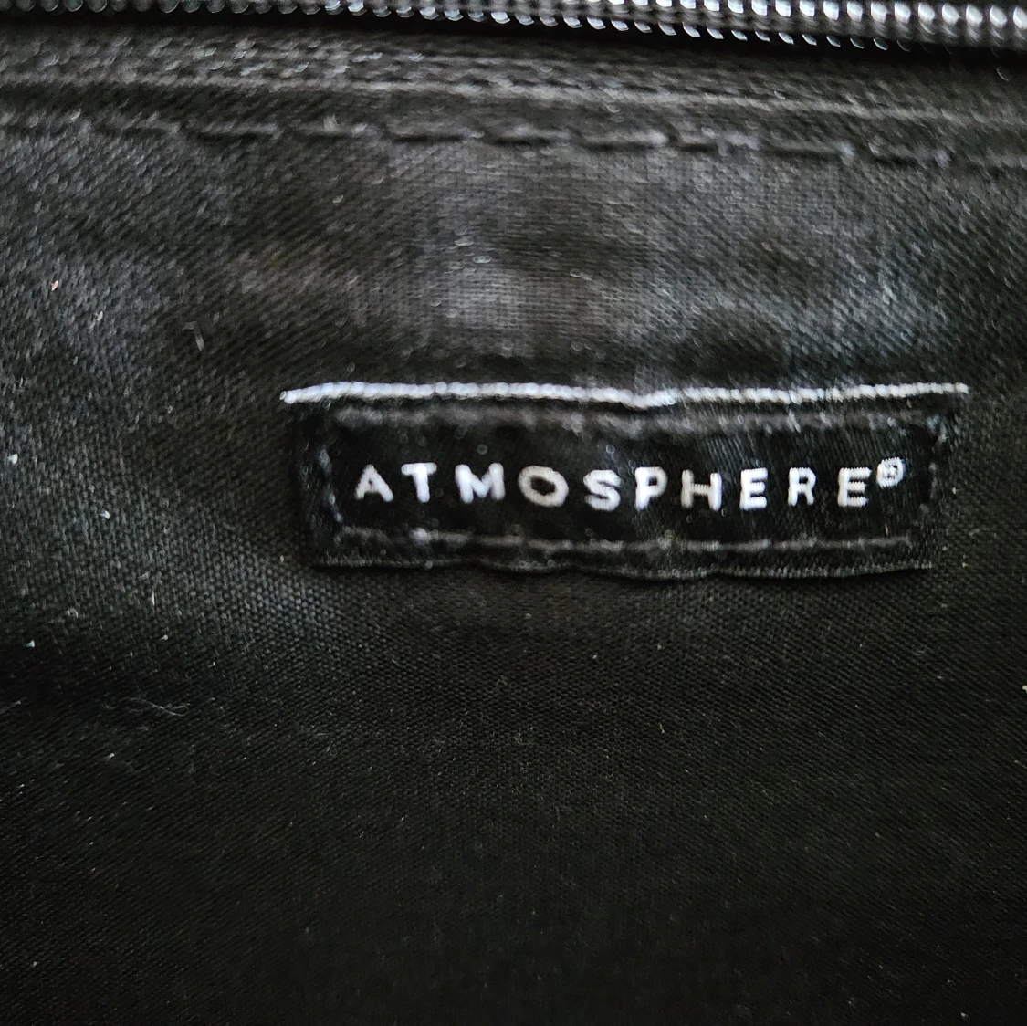 Svart kuvertväska  - 90