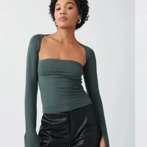 soft touch square neck top - Använt 1 gång 