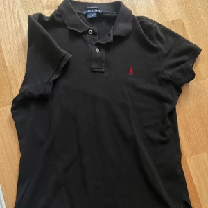 Ralph lauren pike - Xl i barn passar S. 