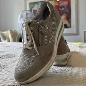 Nero Giardini - Made in Italy - Använda men i gott skick. 